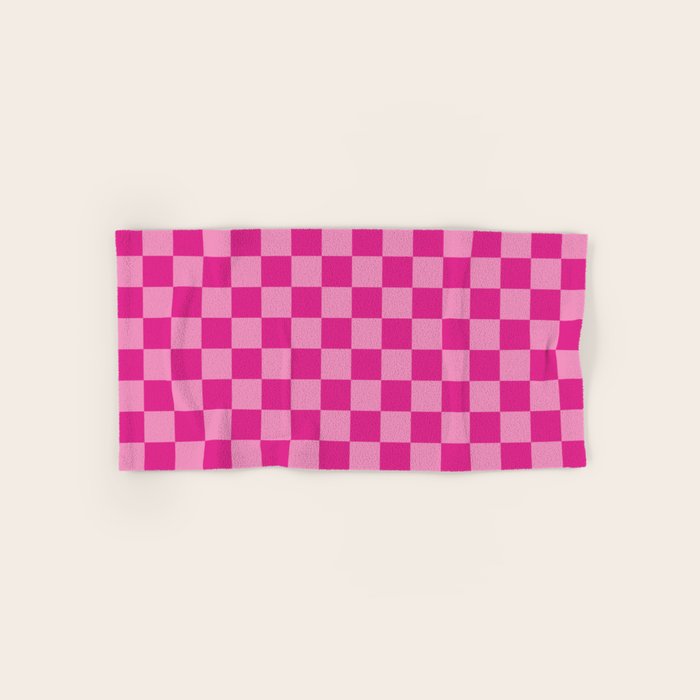 Double Pink Hot Magenta Checkered Pattern Bath Towel Gallery Image 1