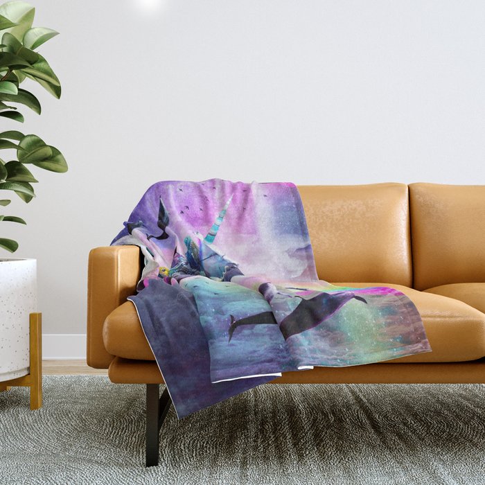 Bearded Dragon Frog Squirrel On Rainbow Unicorn Throw Blanket Gallery Image 1