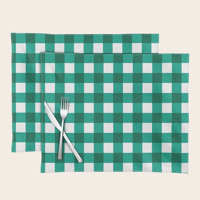 Classic Green Gingham Checkered Pattern Placemat Gallery Image 1
