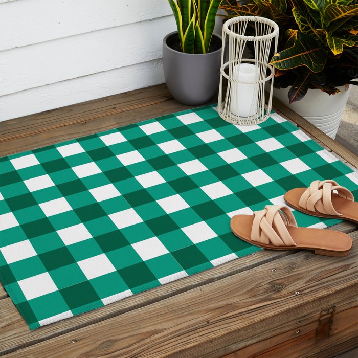 Classic Green Gingham Checkered Pattern Outdoor Rug Gallery Image 2