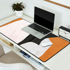 Minimal Art Girl 9a Desk Mat Gallery Image 2