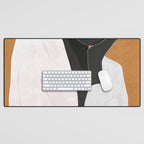 Minimal Art Girl 9a Desk Mat Gallery Image 1