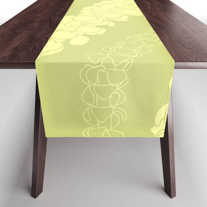 Puakenikeni lei Hawaii art v1 Table Runner Gallery Image 1