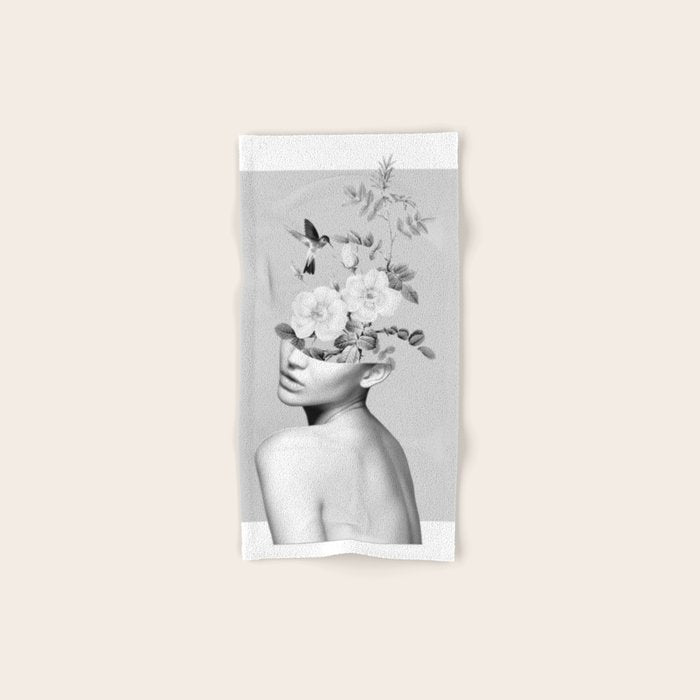 Floral beauty 2 Bath Towel Gallery Image 1