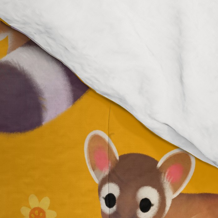 Ringtail - yellow Comforter Gallery Image 4