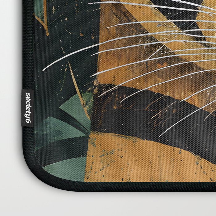 Zireth Tiger Laptop Sleeve Gallery Image 3