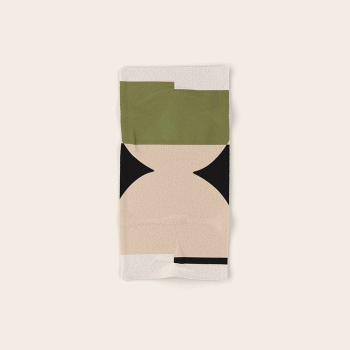 Minimalist 83 Bath Towel Gallery Image 1