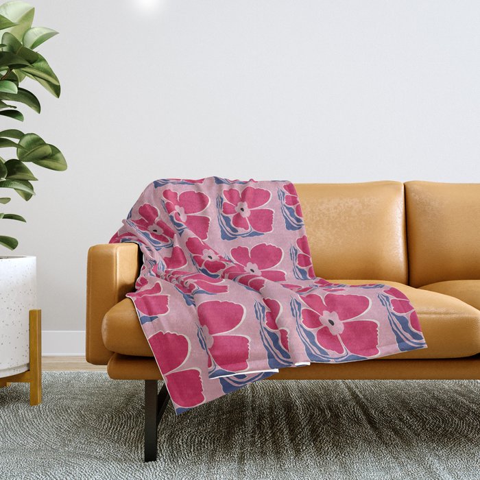 Big Blooming II Throw Blanket Gallery Image 1
