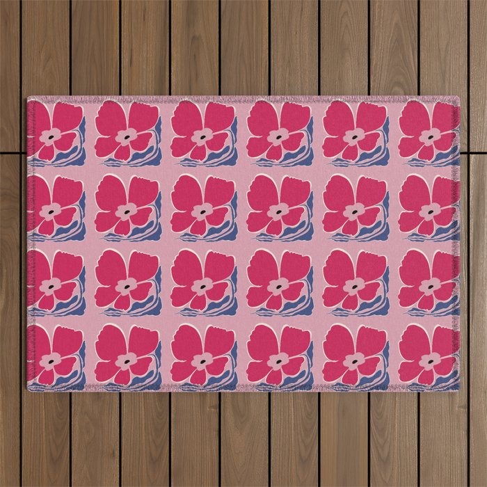 Big Blooming II Outdoor Rug Gallery Image 1