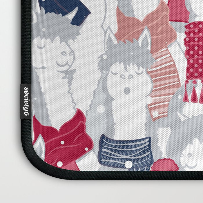 Happy llamas Christmas Choir III Laptop Sleeve Gallery Image 3