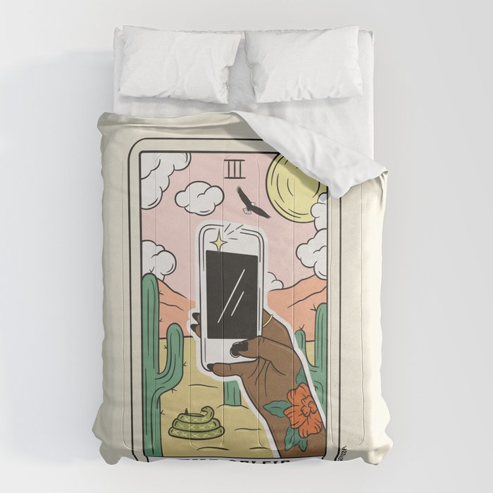 SELFIE READING (DARK) Comforter Gallery Image 6