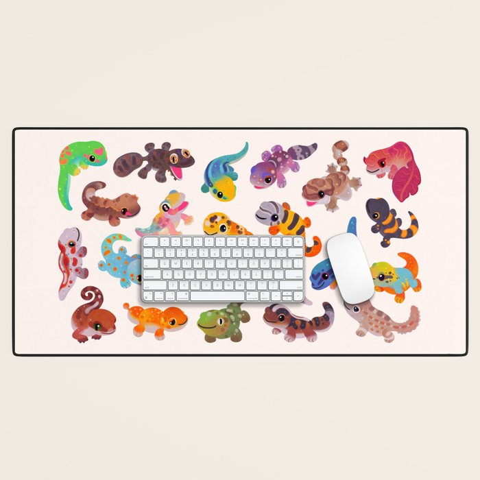 Gecko - bright Desk Mat Gallery Image 1