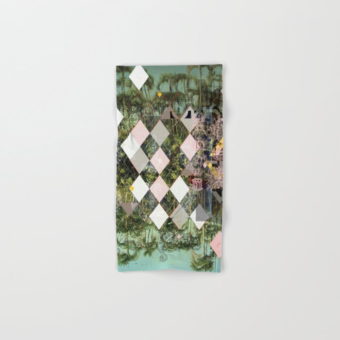 lost paradise dream 24 Bath Towel Gallery Image 1