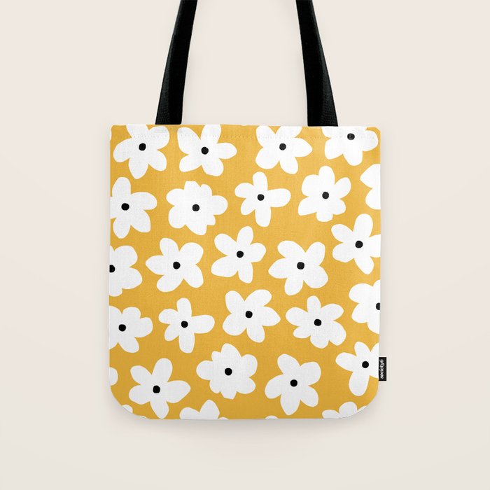 Daisy field Tote Bag Gallery Image 1