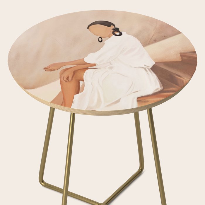 Lady in Waiting Side Table Gallery Image 2