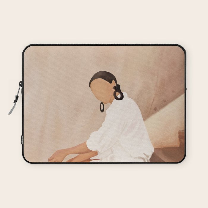 Lady in Waiting Laptop Sleeve Gallery Image 1