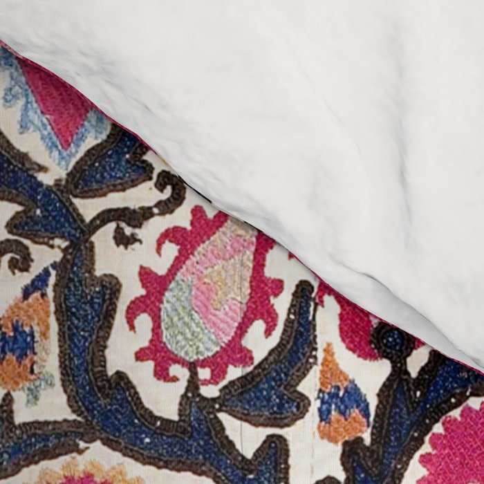 Ura Tube Suzani Northeast Uzbekistan Embroidery Print Comforter Gallery Image 4
