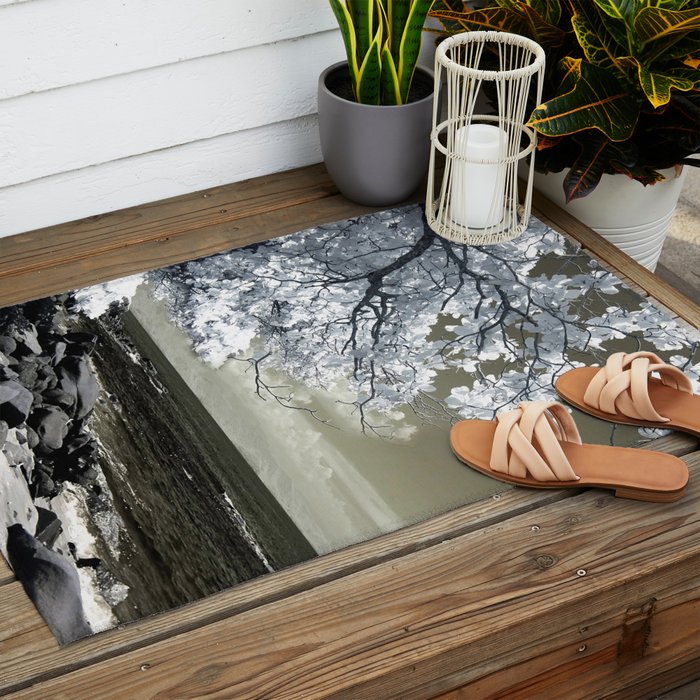 Coast 14 Outdoor Rug Gallery Image 2