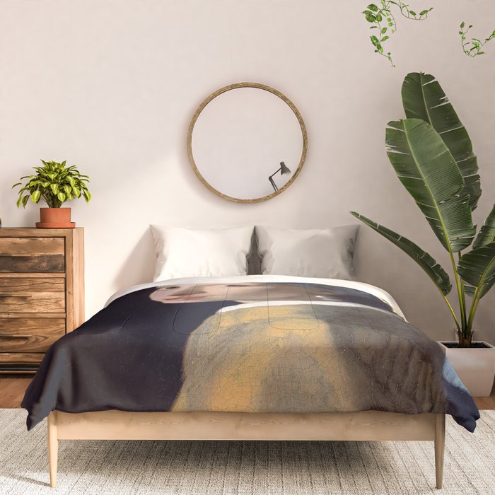 Girl with a Pearl Earring Comforter Gallery Image 3