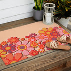 Retro Garden Flower Cuff Puffy Look Pink Peach Orange 60s 70s Pattern Outdoor Rug Gallery Image 2