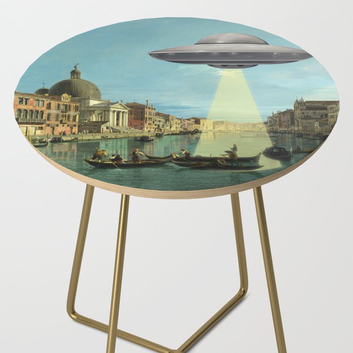 Once upon a time in Venice Side Table Gallery Image 2