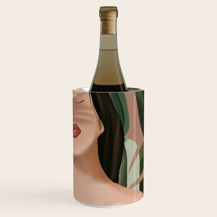 Gentle Beauty Wine Chiller Gallery Image 3