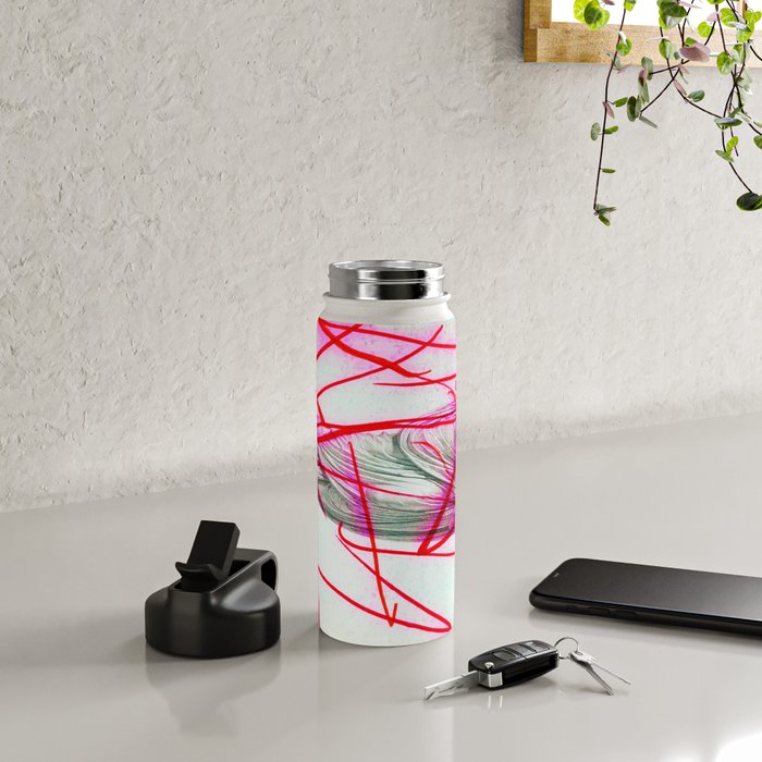 Strike 19 Water Bottle Gallery Image 4