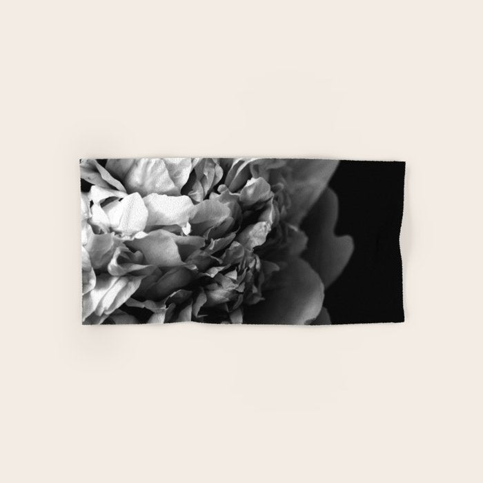 Black and White Summer Peony Bath Towel Gallery Image 1