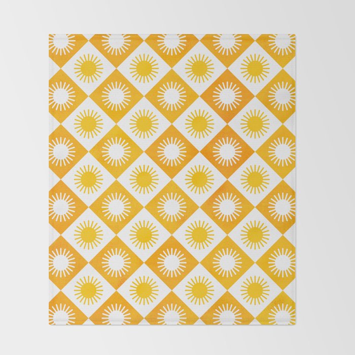 Retro Checkered Yellow Sun Pattern Throw Blanket Gallery Image 2
