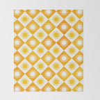 Retro Checkered Yellow Sun Pattern Throw Blanket Gallery Image 2