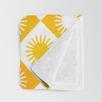 Retro Checkered Yellow Sun Pattern Throw Blanket Gallery Image 3
