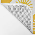 Retro Checkered Yellow Sun Pattern Bath Mat Gallery Image 2