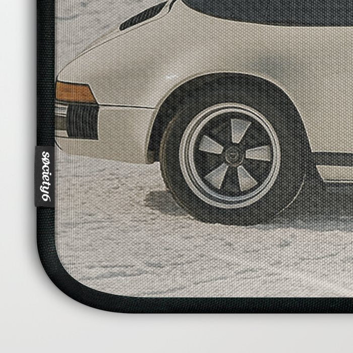 Vintage Apres Ski Alpine Mountains Classic Car  Laptop Sleeve Gallery Image 3
