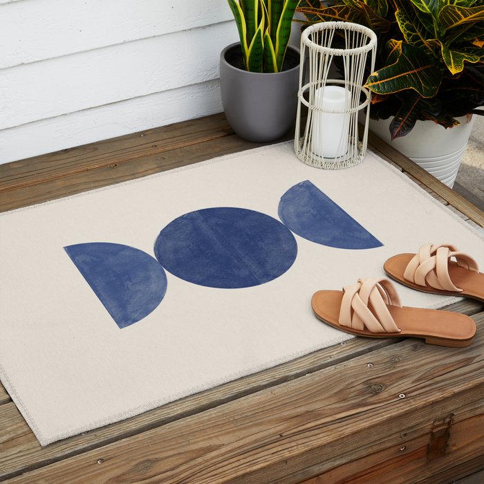 Mid Century Modern Minimalist  Outdoor Rug Gallery Image 2