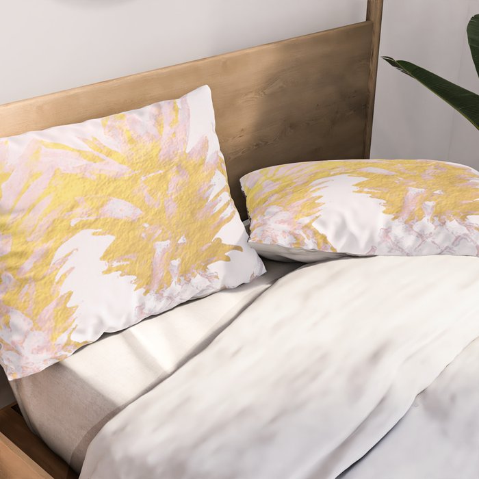 Golden pineapples Pillow Sham Gallery Image 2