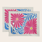 Viva Magenta Daisies Placemat Gallery Image 1