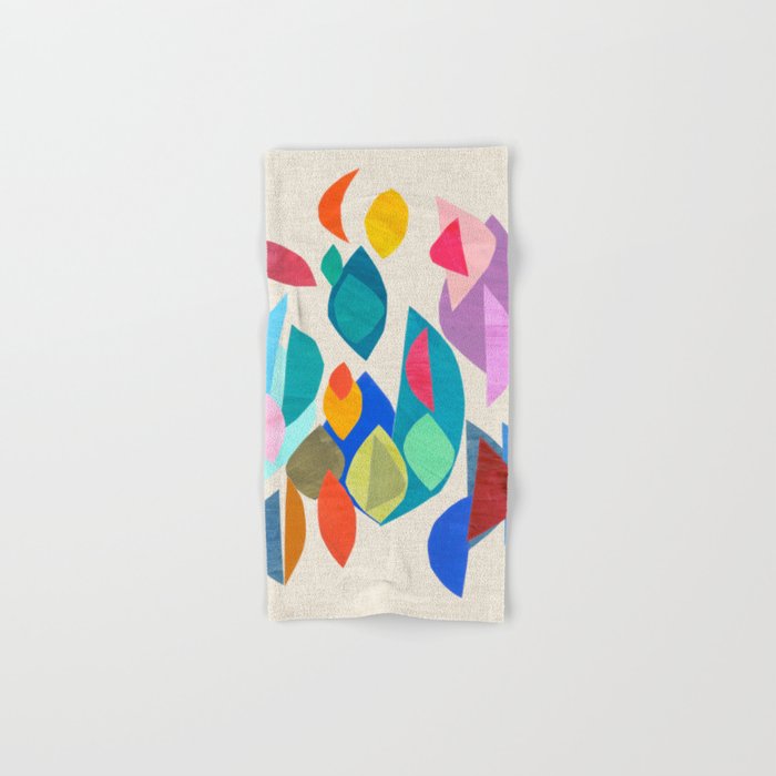 Helix Shards Bath Towel Gallery Image 1