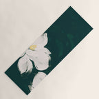 White Flowers On Green Yoga Mat Gallery Image 1