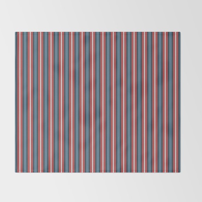 Bold Retro Stripe Pattern - Cozy Heirloom Throw Blanket Gallery Image 2
