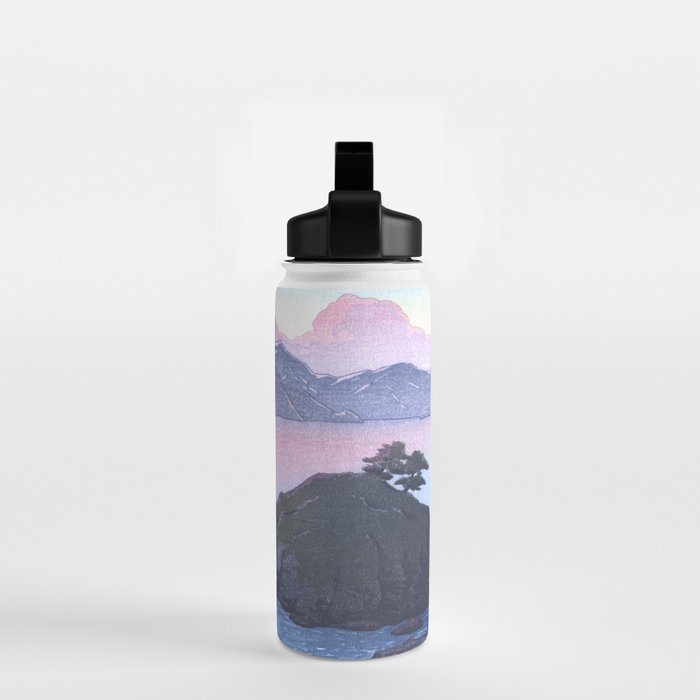 Vintage Japanese Woodblock Print Art - Kude Beach In Wakasa By Hasui Kawase Water Bottle Gallery Image 2