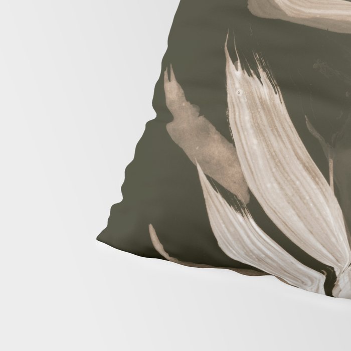 Classic Bloom Pillow Sham Gallery Image 4