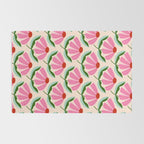 Pink and Red Daisy Rug Gallery Image 2