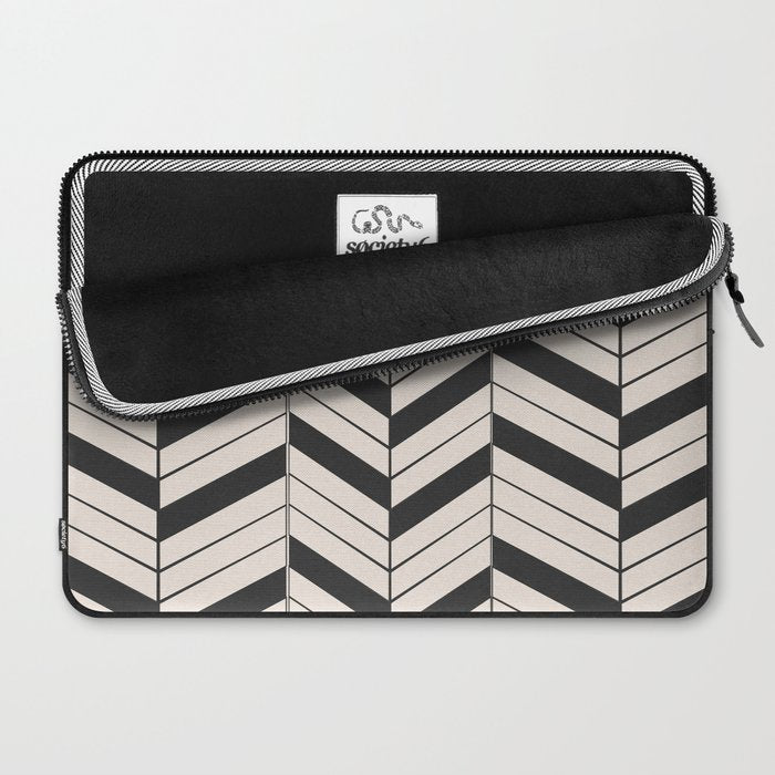 Lines in Motion 17 Laptop Sleeve Gallery Image 2
