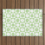 Green And White Checkered Flower Pattern Outdoor Rug Gallery Image 1
