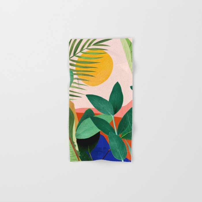 Abstract Art Tropical Leaves 126 Bath Towel Gallery Image 1