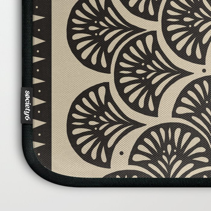 Nouv Laptop Sleeve Gallery Image 3