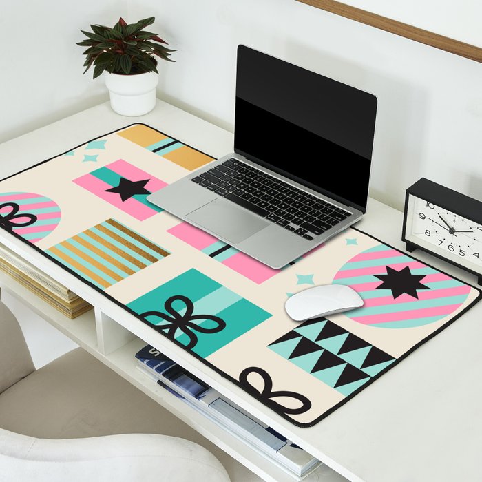 Retro Geometric Christmas gift Pattern 2 Desk Mat Gallery Image 2
