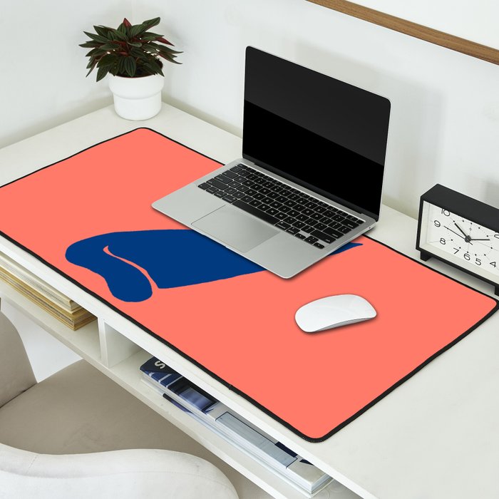 Cat in the wind Desk Mat Gallery Image 2