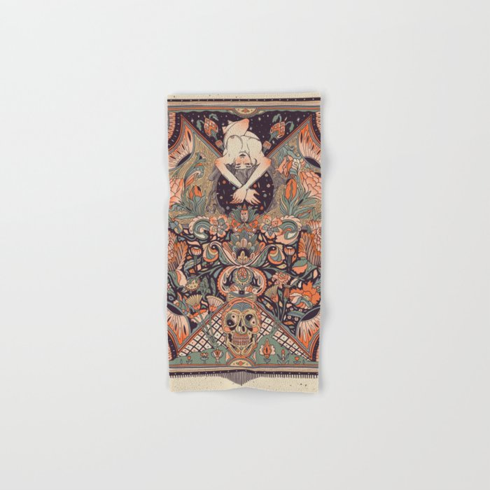 lit de fleurs Bath Towel Gallery Image 1