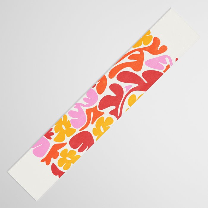 Retro Garden Table Runner Gallery Image 3